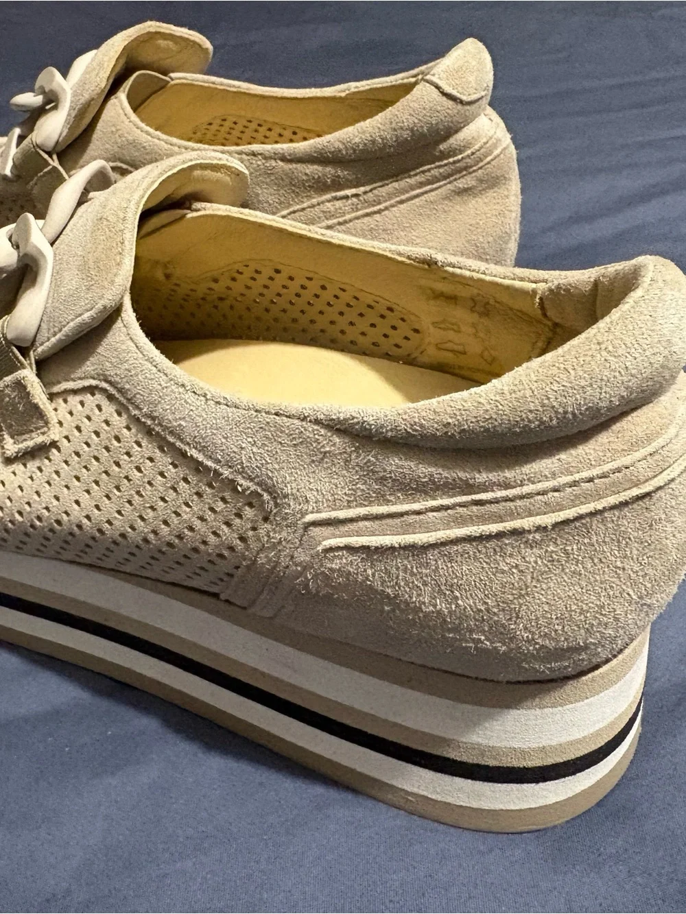 NWT SOFTWAVES Beige Suede Perforated Loafers with Chain Accent size; 7 for women